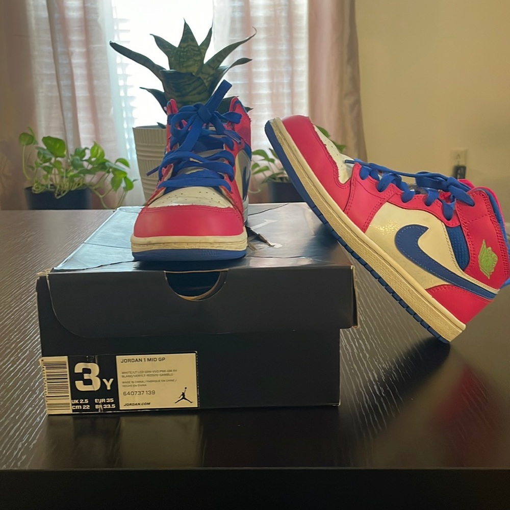 Jordan 1 mid gp